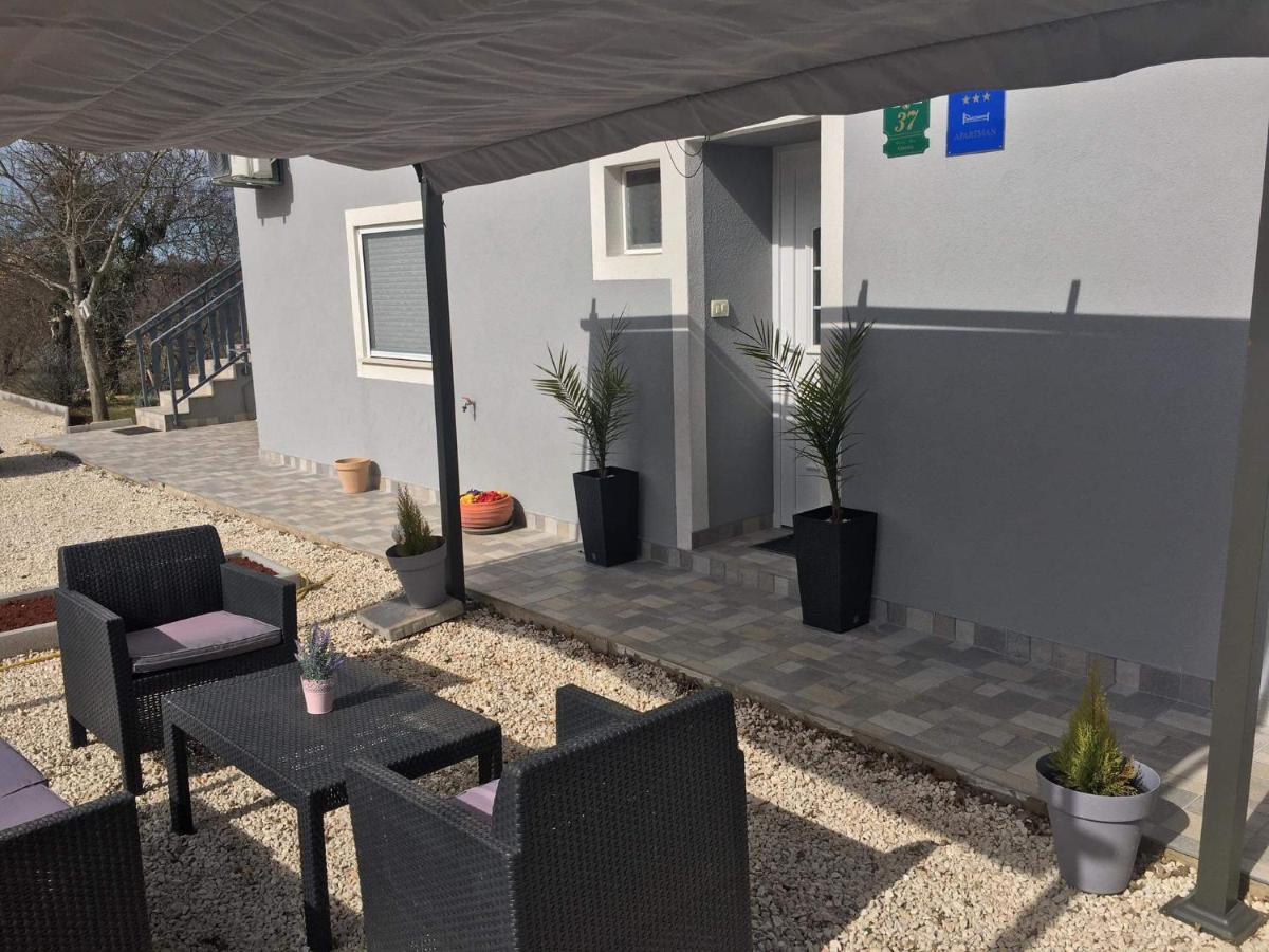 Apartmani Dokic Bale Εξωτερικό φωτογραφία