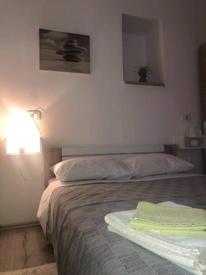 Apartmani Dokic Bale Εξωτερικό φωτογραφία