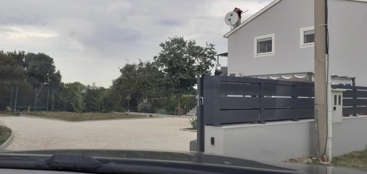Apartmani Dokic Bale Εξωτερικό φωτογραφία